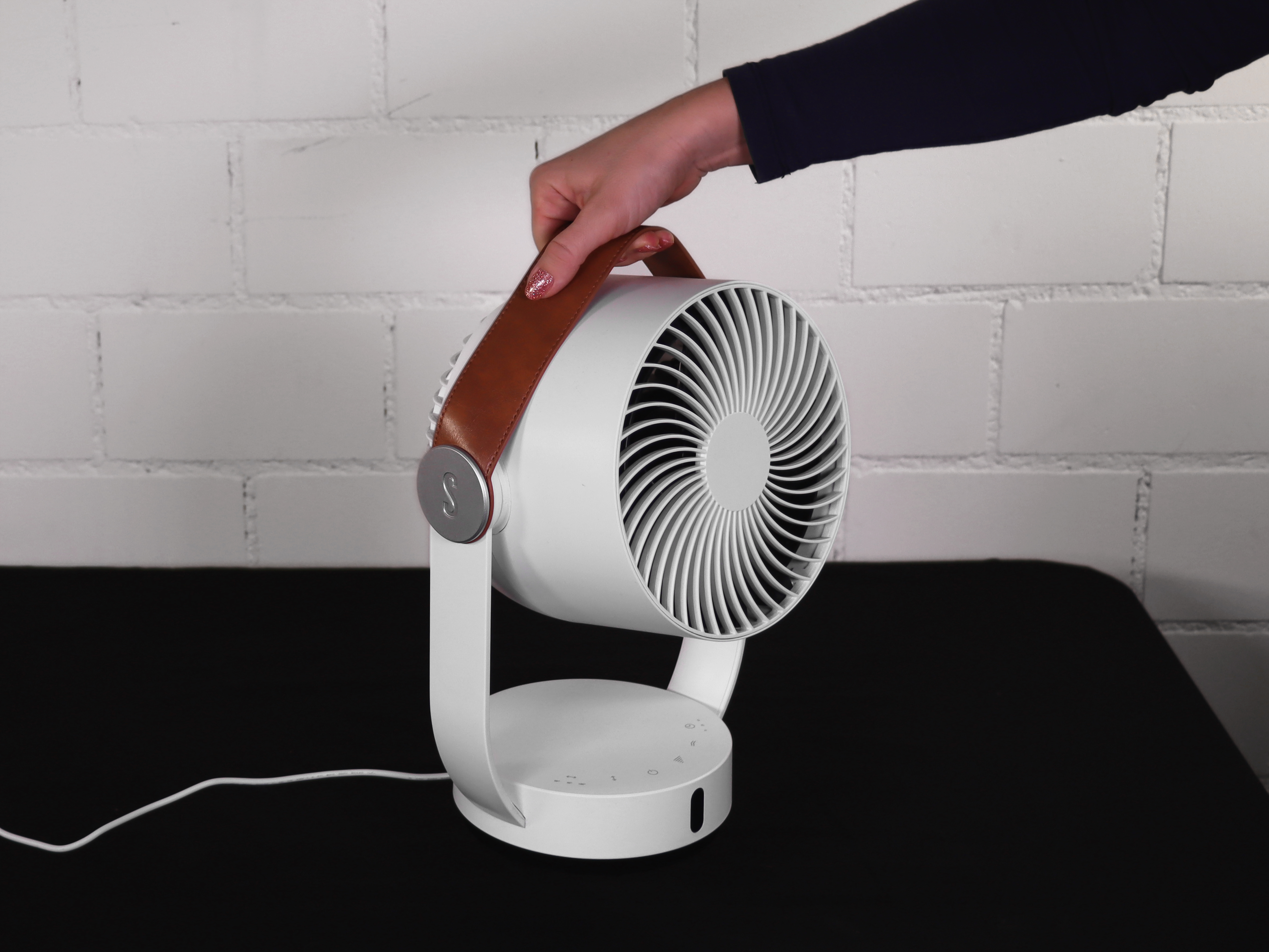 Stadler Form Tischventilator Leo weiß