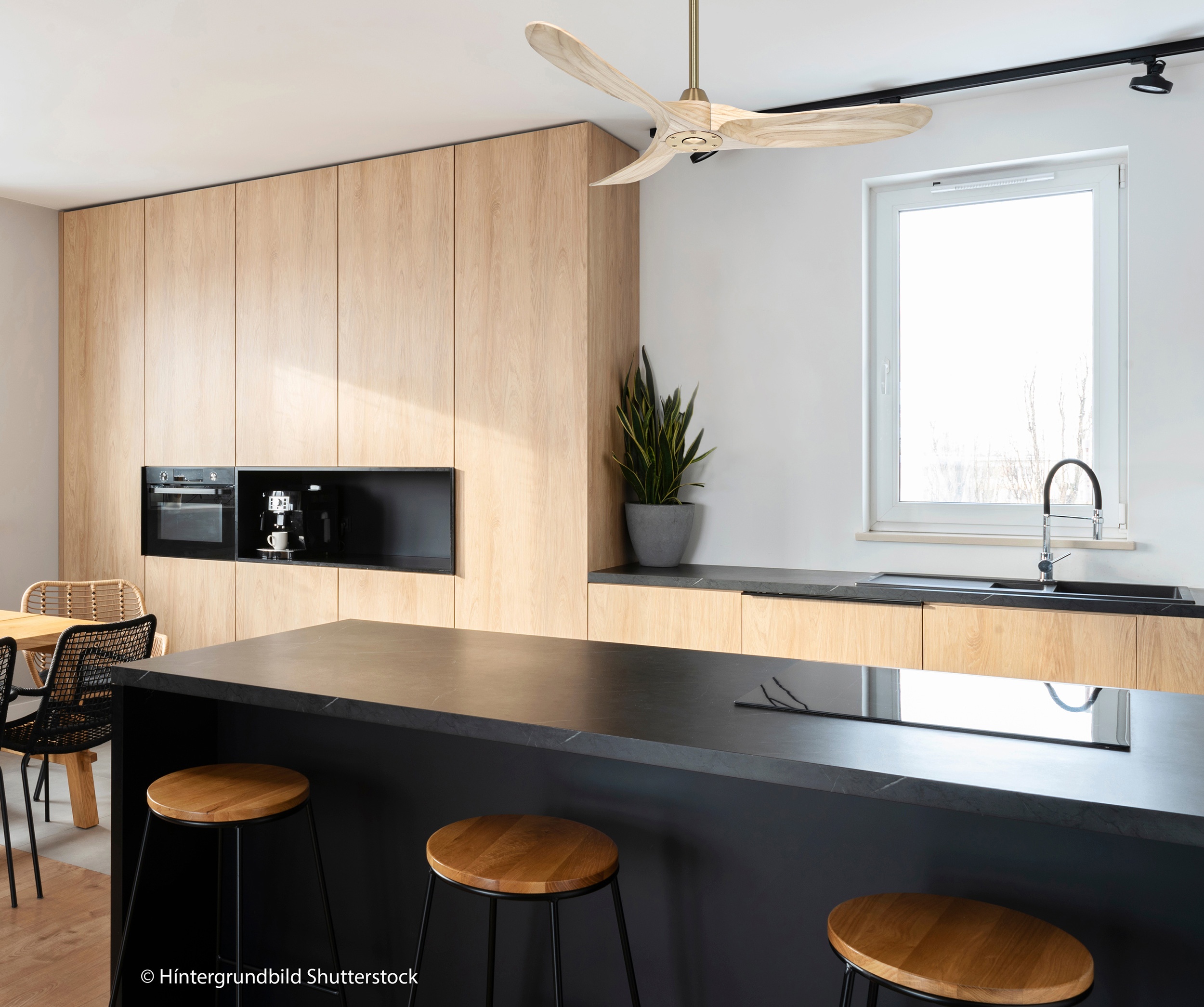 CasaFan Deckenventilator Eco Genuino 122 MG-NT Messing gebürstet - Holz natur Ambiente