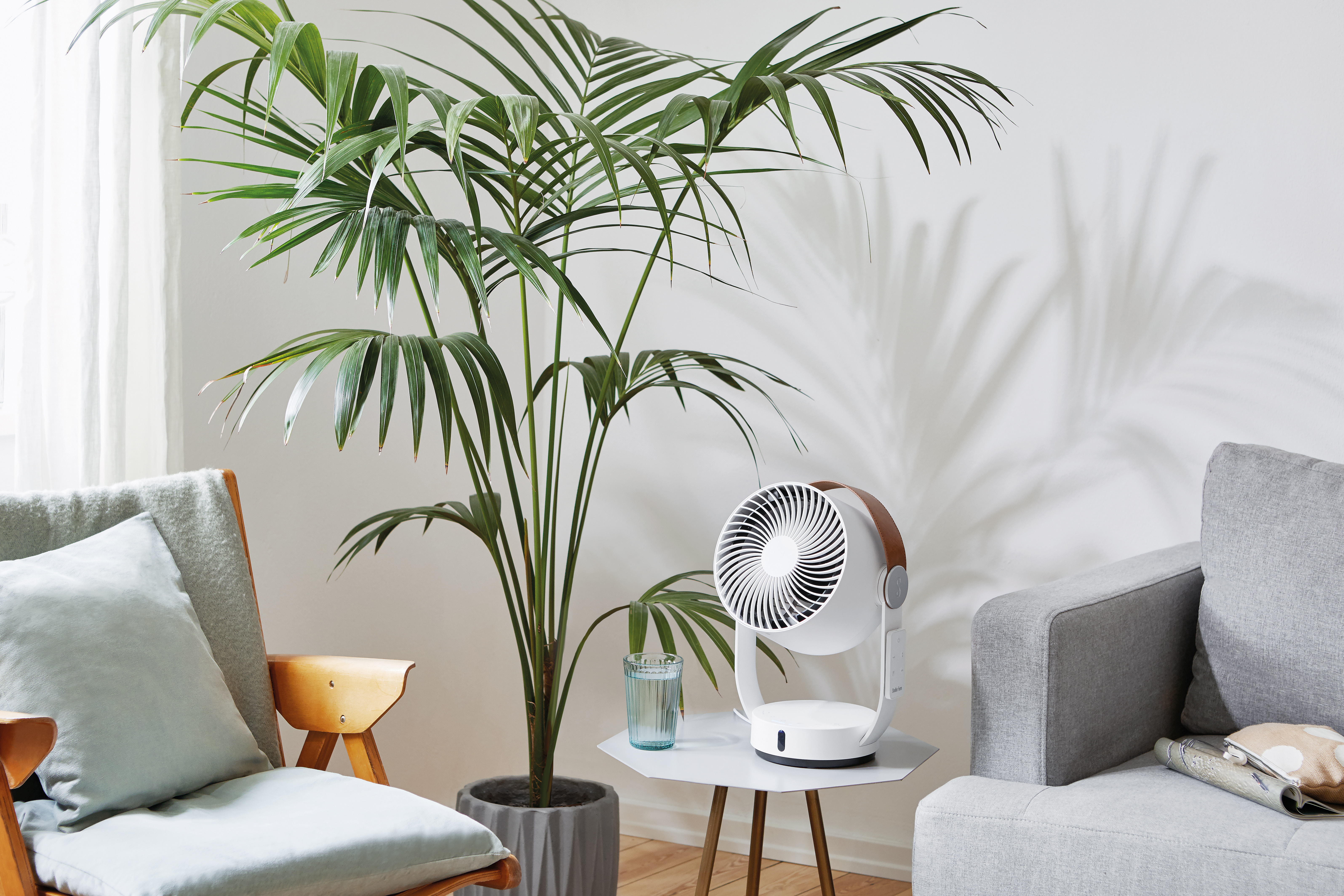 Stadler Form Tischventilator Leo weiß